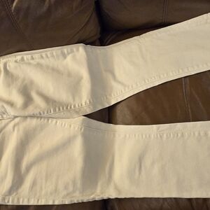 American Eagle White Capris
